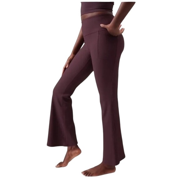 Athleta - Salutation Stash Rib Flare Leggings Sz MT - Picture 2 of 9